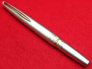 PILOT パイロット ショート軸 万年筆 18K 750 F 細字